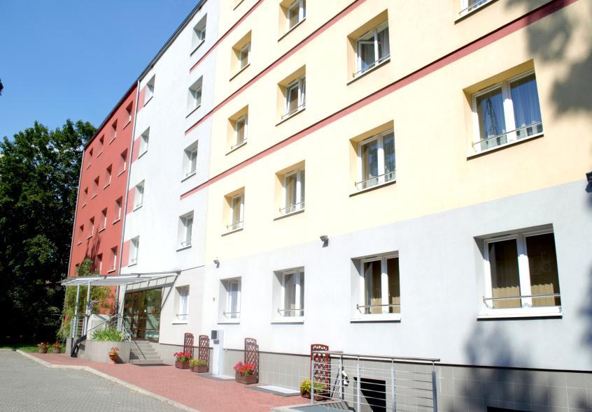 Hotel Malinowski Economy Gliwice Extérieur photo